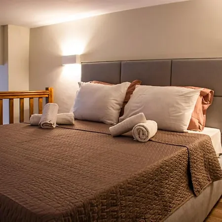 Apartment The Wood Loft Poros View
